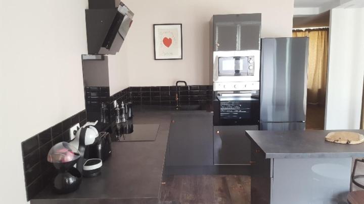 Appartement Spacieux Et Atypique Седан Экстерьер фото
