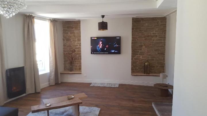 Appartement Spacieux Et Atypique Седан Экстерьер фото