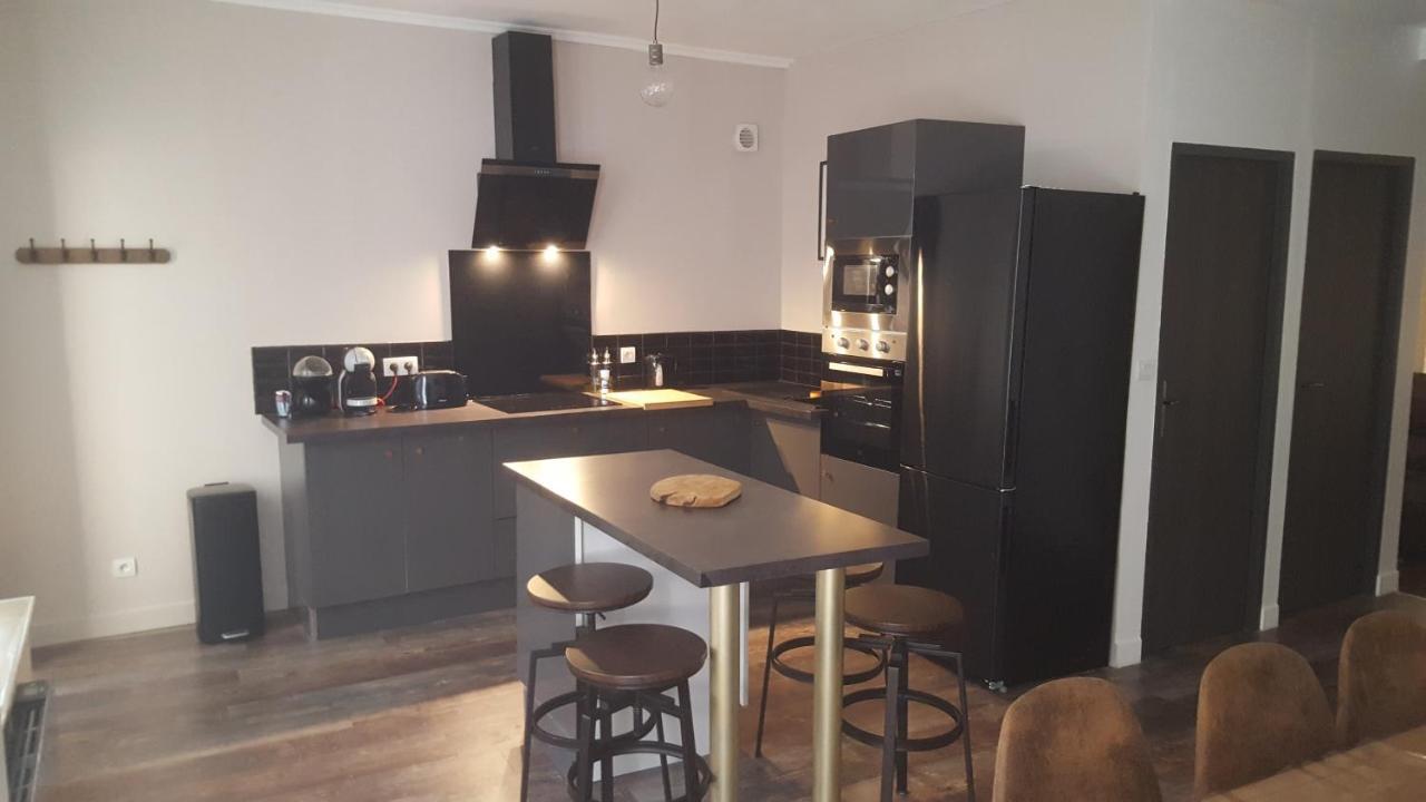 Appartement Spacieux Et Atypique Седан Экстерьер фото